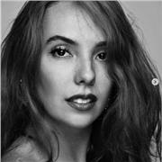 Profesora de clases de Dj para principiantes en Madrid